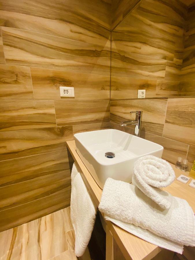 ピサ Harmony House Prestige Bed & Breakfast エクステリア 写真